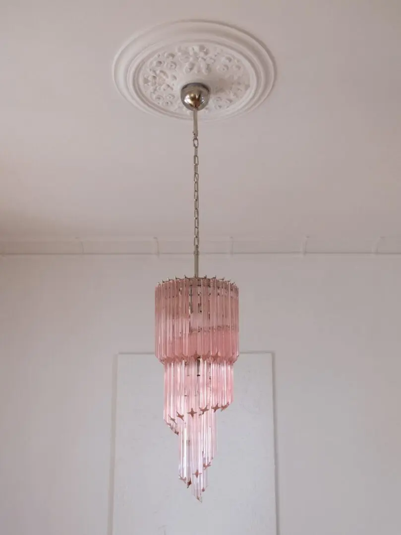 Murano Lysekrone – Spiral – 54 prismer – Rosa