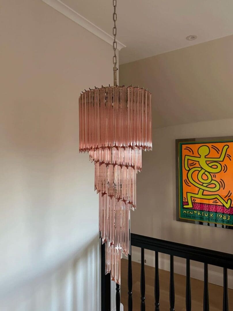 Murano lysekrone – Spiral – 86 prismer – Rosa