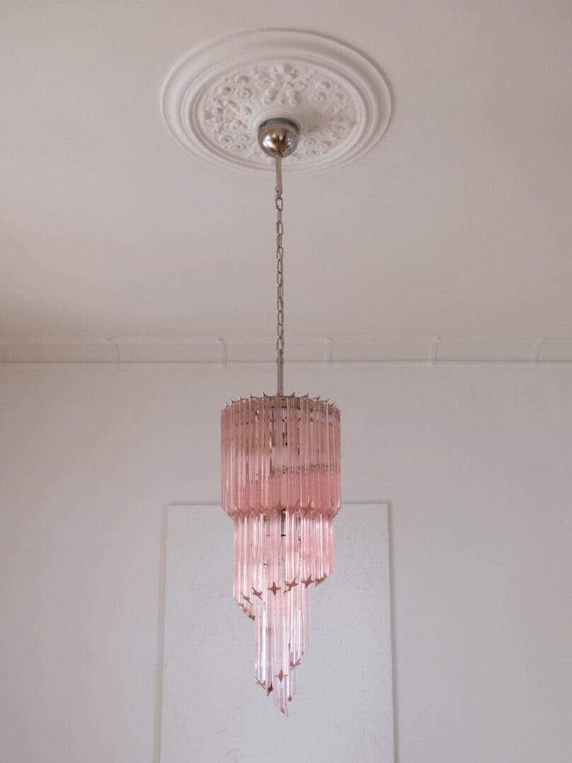 Murano Lysekrone – Spiral – 54 prismer – Rosa