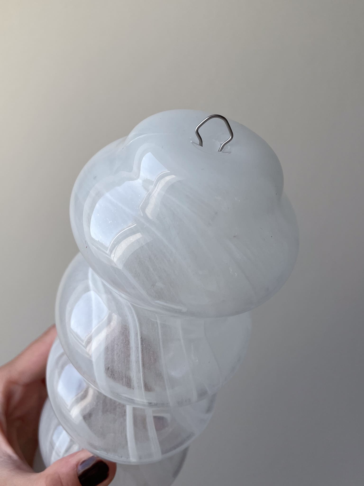 Murano Chandelier Curva White Alabaster Cherry Vintage Interior-3